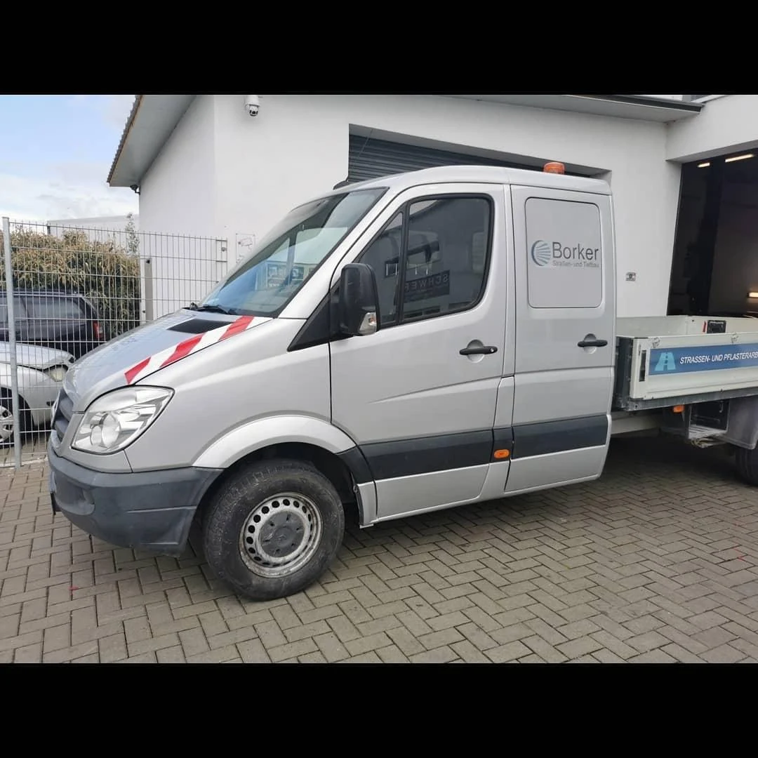 Unfallinstandsetzung · Transporter bei Autopark Verden – Nachher